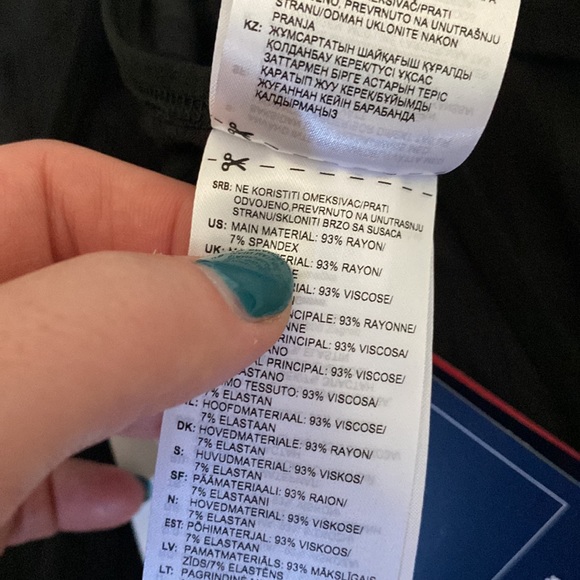 NWT Large Womens Maternity Tank Tops - Stretchy in Black and Green - Picture 5 of 6